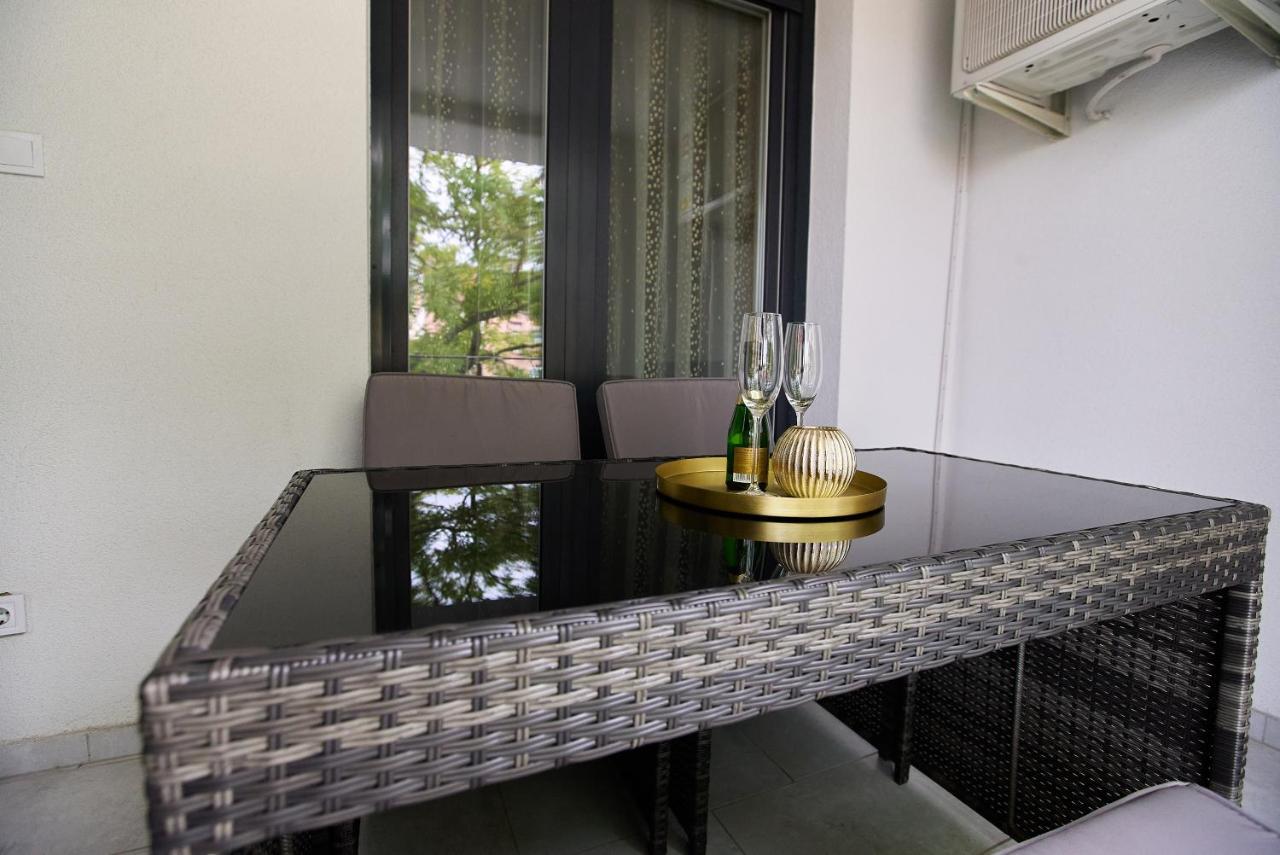 Starlight Silver Szeged - Exclusive Εξωτερικό φωτογραφία