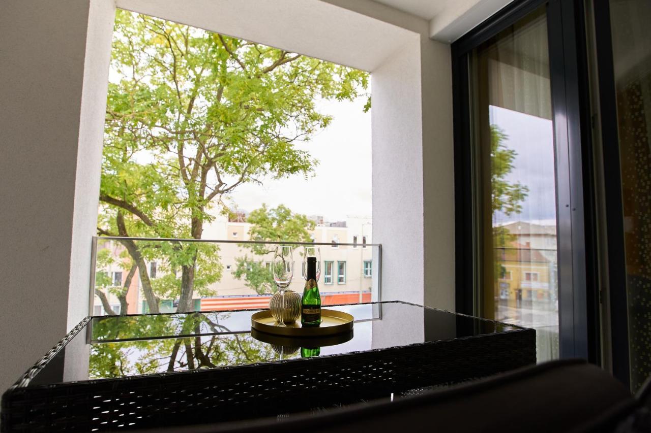 Starlight Silver Szeged - Exclusive Εξωτερικό φωτογραφία