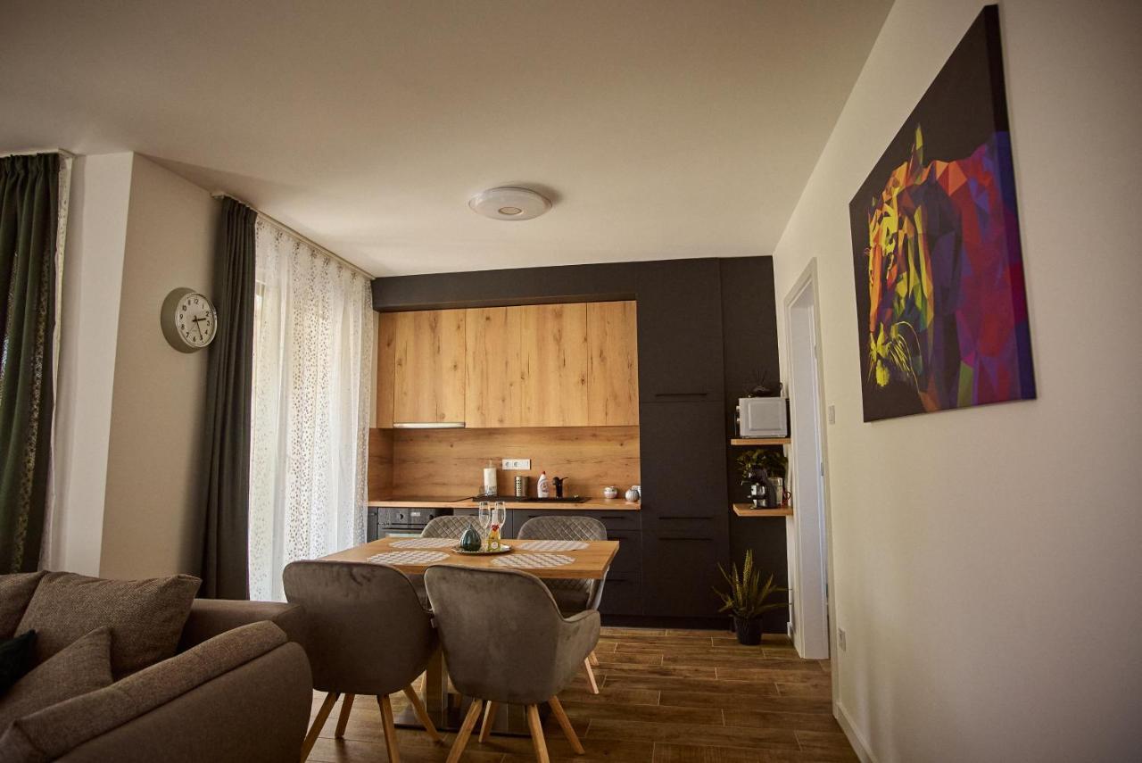 Starlight Silver Szeged - Exclusive Εξωτερικό φωτογραφία