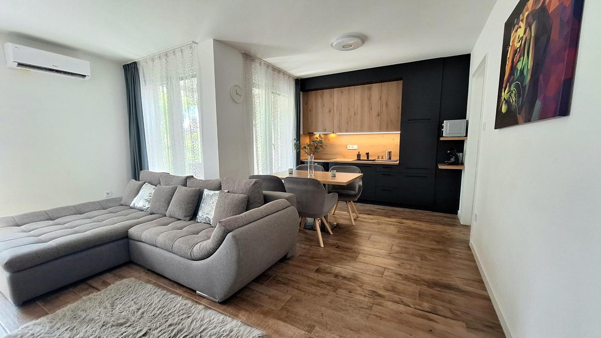 Starlight Silver Szeged - Exclusive Εξωτερικό φωτογραφία